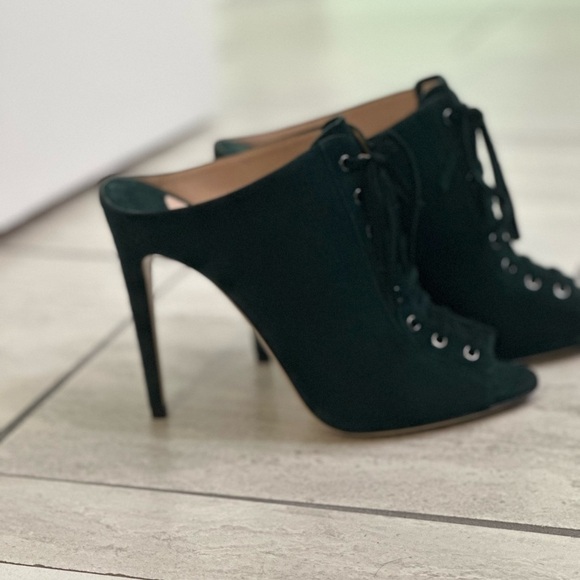 Miu Miu - Green Suede - Peep Toe Lace Up Mule heel - size 38.5 - EUC - Picture 8 of 10